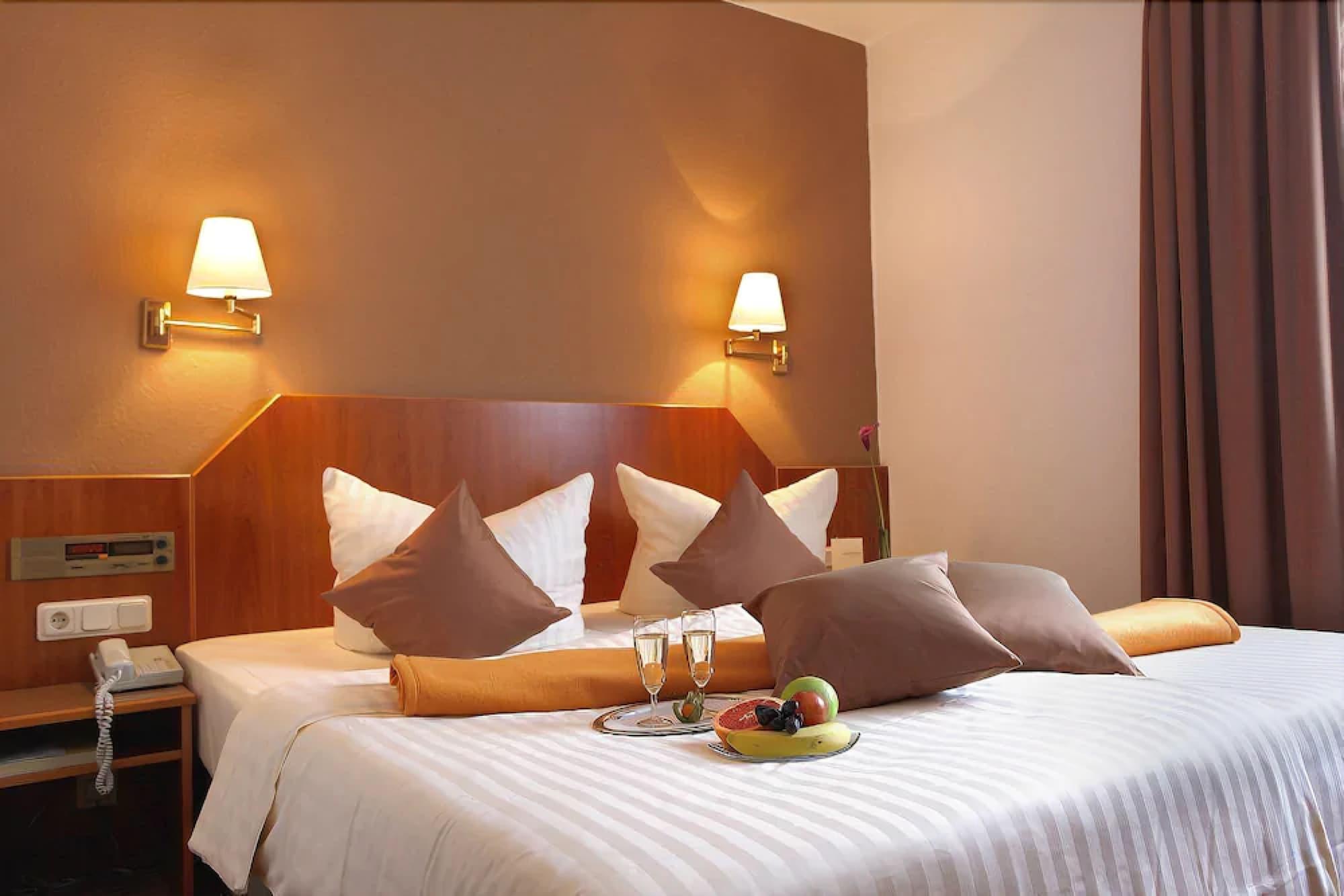 Kleefelder Hof Hotel Hannover Exterior photo