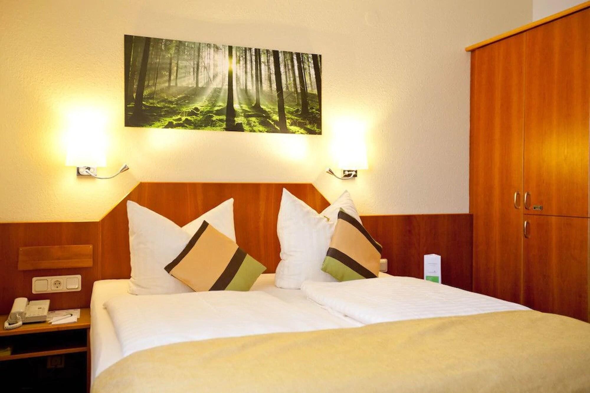 Kleefelder Hof Hotel Hannover Exterior photo