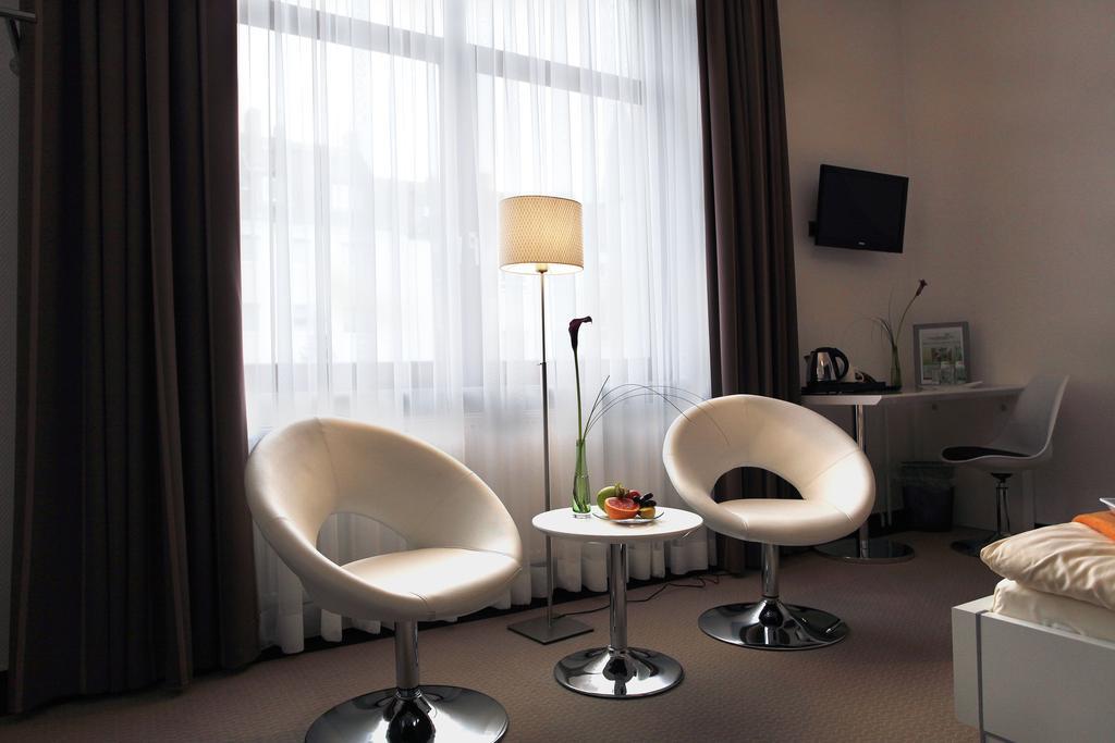Kleefelder Hof Hotel Hannover Exterior photo