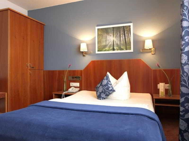 Kleefelder Hof Hotel Hannover Exterior photo